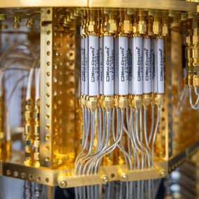 VLQ Quantum Computer