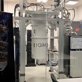 VLQ Quantum Computer